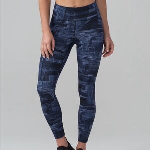 Lululemon Train Times
Transition Multi Midnight Navy / Black

#108